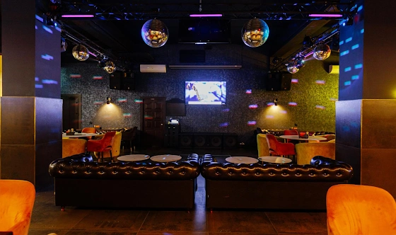 Фото №15 зала Зал «Караоке»