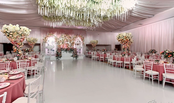 Фото №1 зала Большой банкетный зал «Екатерининский»