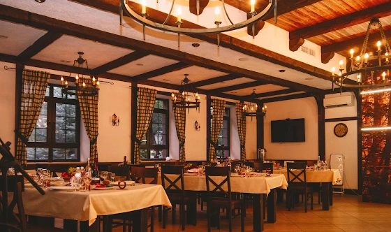 Фото №3 зала Основной зал ресторана 