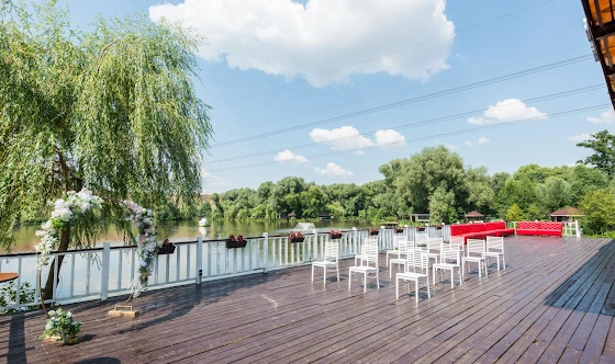 Фото №18 зала Банкетный зал Ostrov Hall