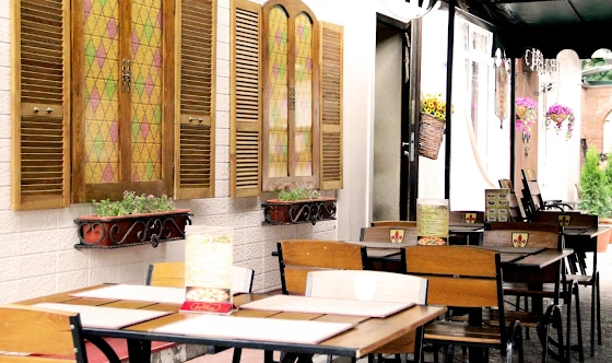 Фото №1 зала Летняя веранда 