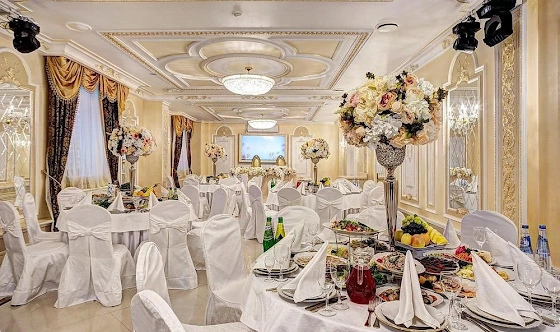 Фото №5 зала Зал «Версаль»