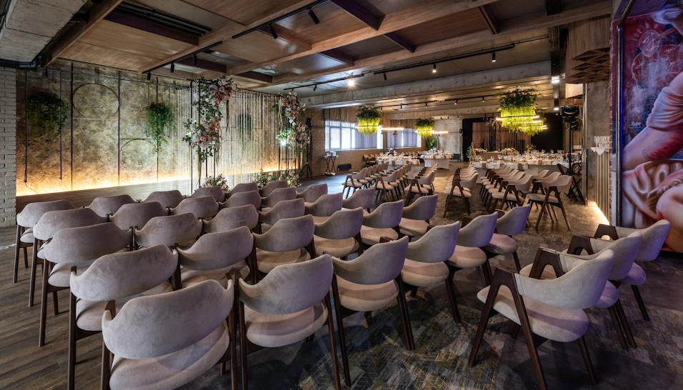 Фото №8 зала Зал