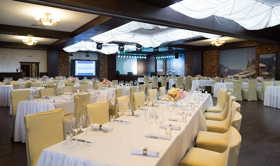 Фото №16 зала Основной зал