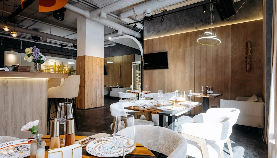 Фото №12 зала Основной зал