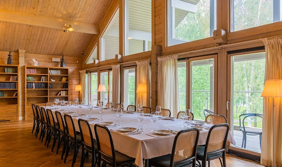 Фото №2 зала Библиотека