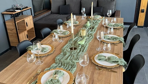 Фото №1 зала Домик Капитана