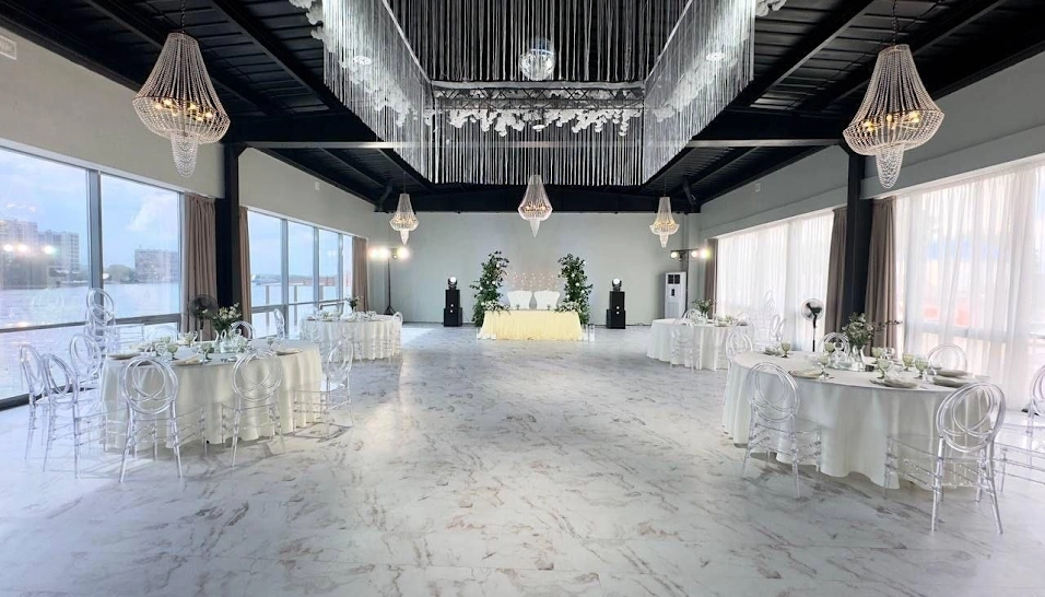 Фото №4 зала Основной зал