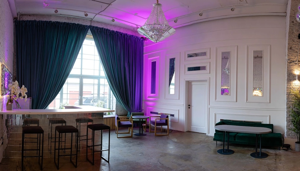 Фото №3 зала Лофт Lili