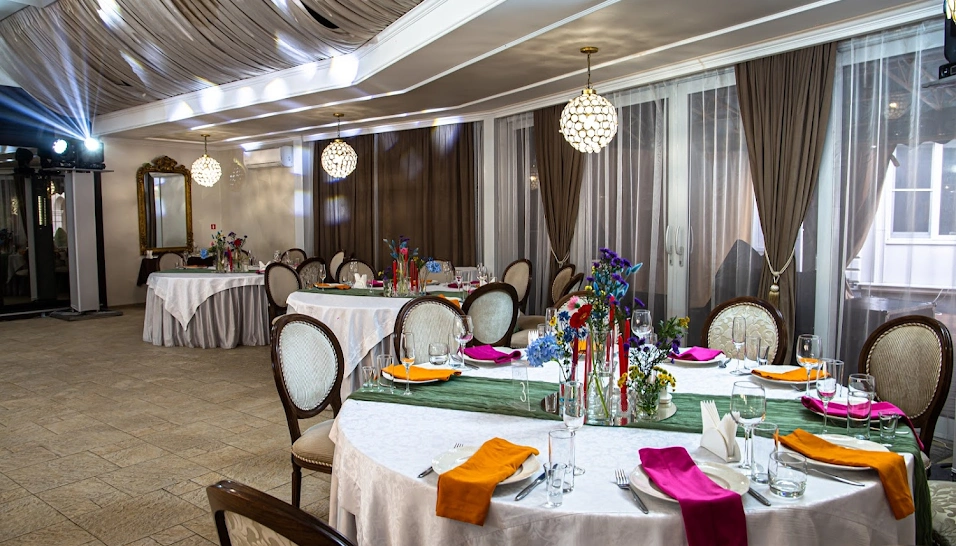 Фото №5 зала Ресторан «Жардин»