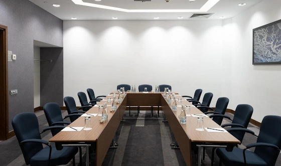 Фото №2 зала Astra