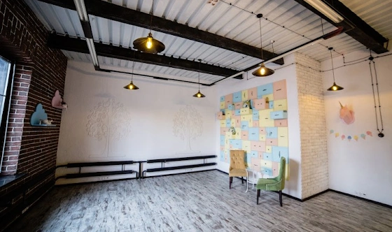 Фото №13 зала Лофт Комод 