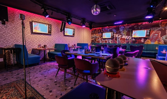 Фото №7 зала Караоке-зал