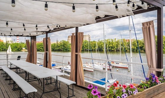 Фото №3 зала Летняя веранда