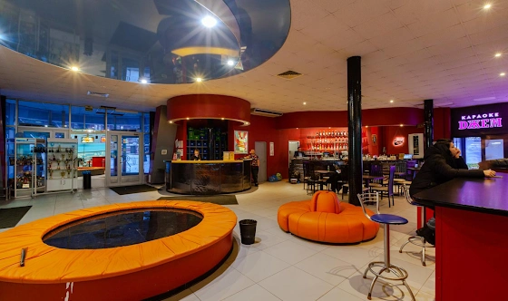 Фото №12 зала Боулинг