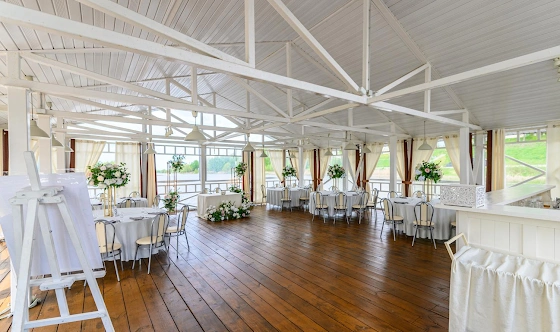 Фото №7 зала Зал на воде