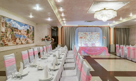 Фото №9 зала Зал «Версаль»