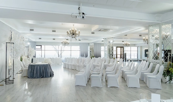 Фото №12 зала Зал "Зеркальный"