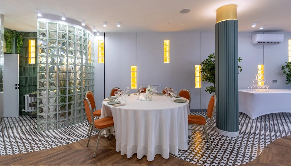 Фото №10 зала Банкетный зал FLORA