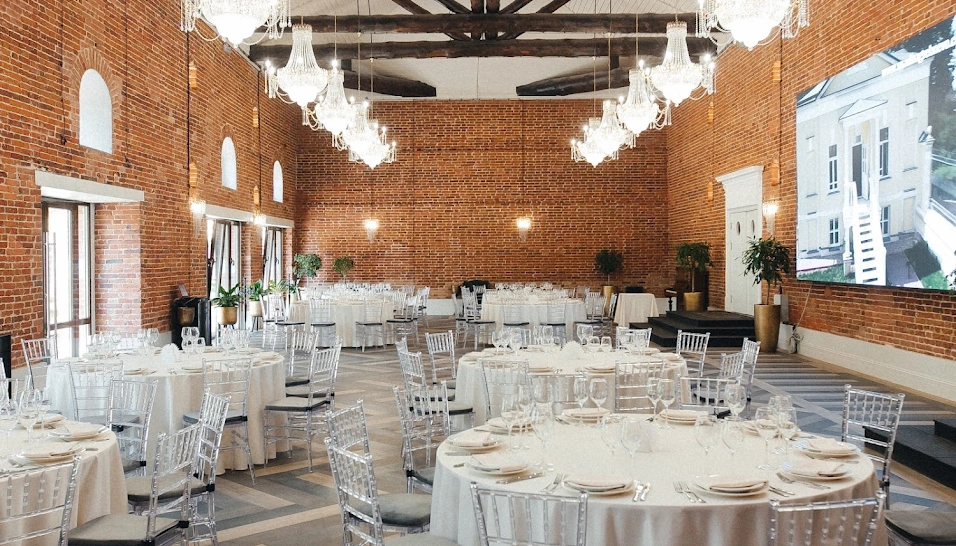 Фото №19 зала Зал «Каретный двор»