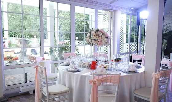 Фото №16 зала Зал Emily