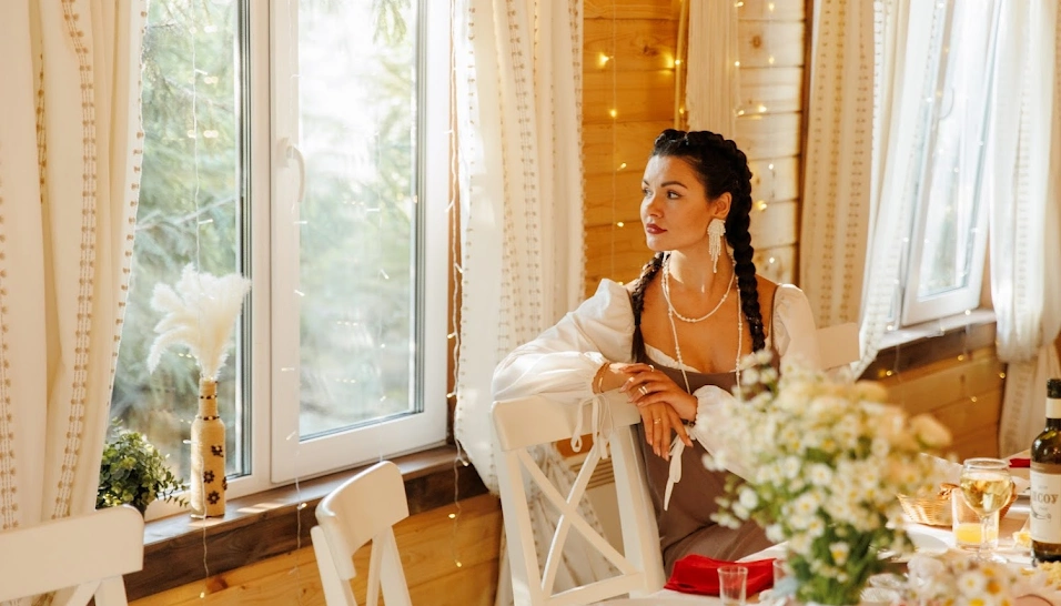 Фото №8 зала Банкетный зал на первом этаже с выходом на пирс