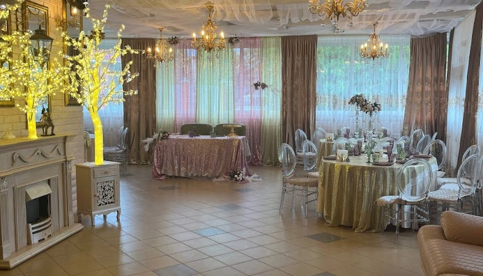 Фото №3 зала Коттедж с банкетным залом