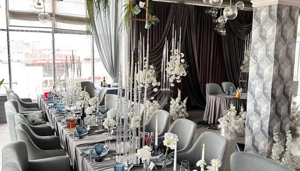 Фото №4 зала Ресторан