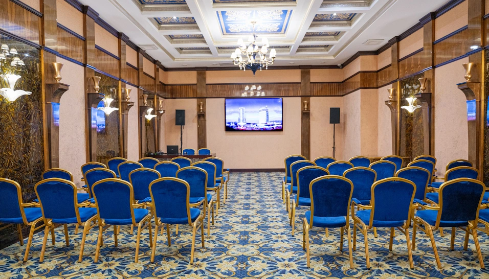Фото №4 зала Конференц-зал «Дипломат»