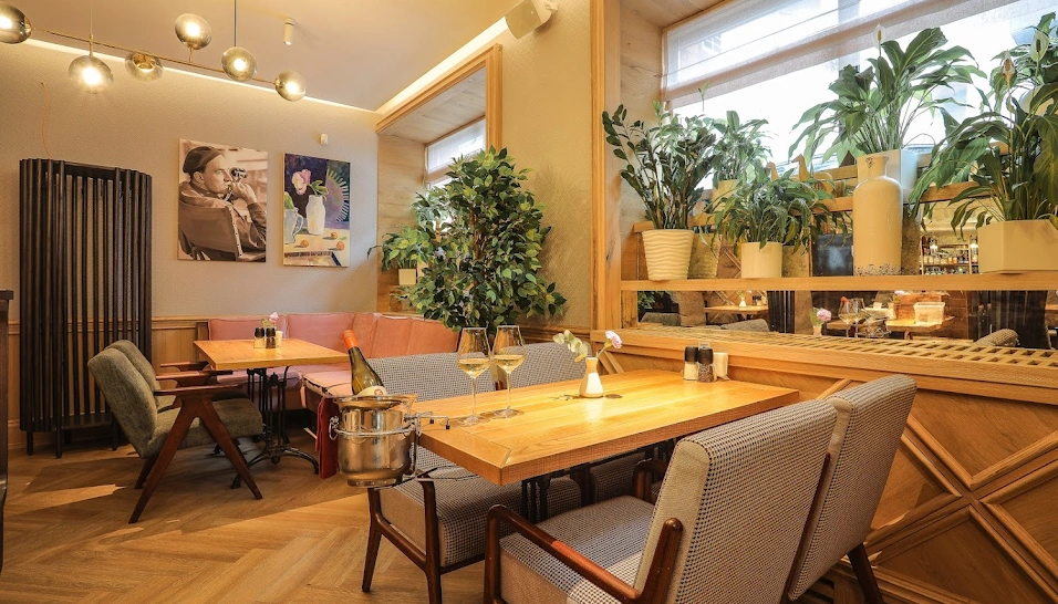 Фото №16 зала Основной зал