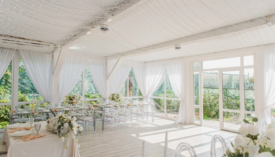 Фото №2 зала Веранда "Garden Park"