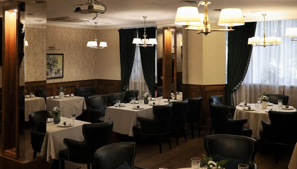 Фото №12 зала Зал «Торжественный»