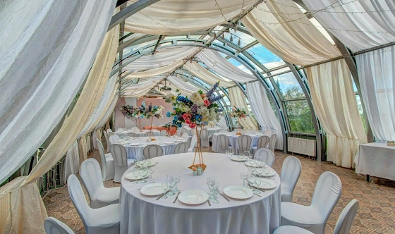 Фото №1 зала Зал «Стеклянный купол» 