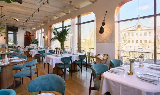 Фото №13 зала Нижняя палуба