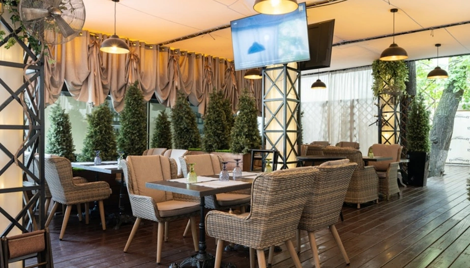 Фото №1 зала Летняя веранда