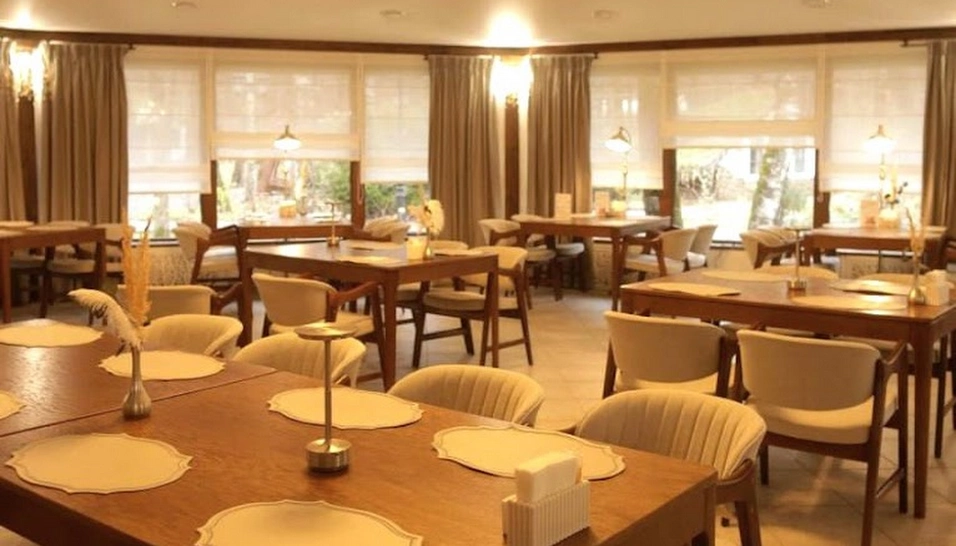 Фото №9 зала Основной зал