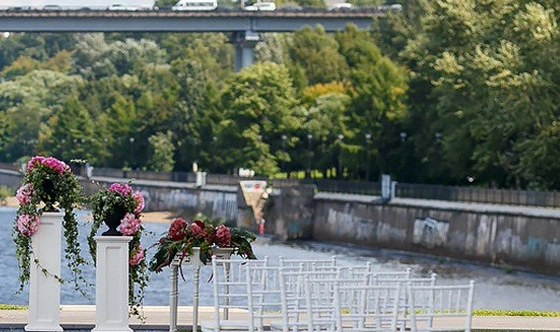 Фото №5 зала Открытая площадка