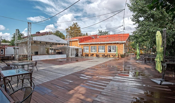 Фото №12 зала Палуба