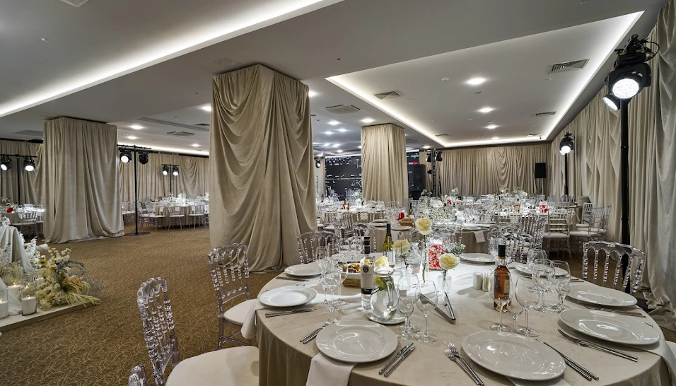 Фото №7 зала Зал «Губернаторский»