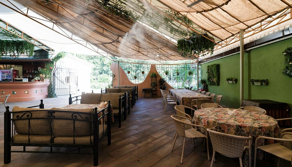 Фото №4 зала Летняя площадка