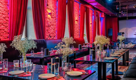 Фото №10 зала Темный зал