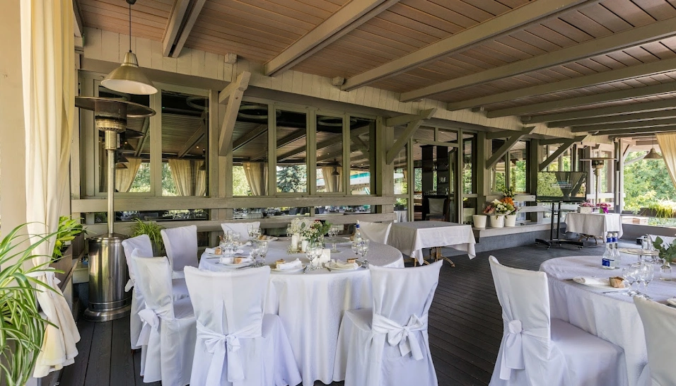 Фото №13 зала Веранда 2 этажа 