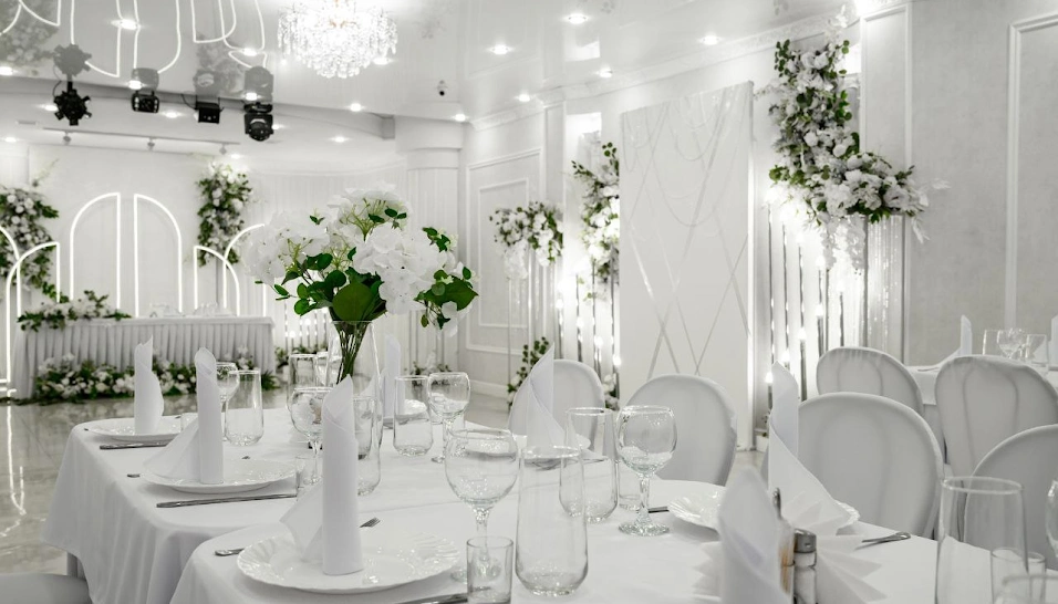 Фото №16 зала Зал «Дворцовый»