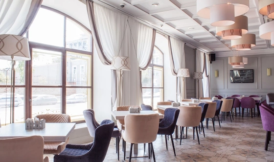 Фото №2 зала Априори