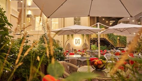 Фото №3 зала Терраса "Helen's Garden"