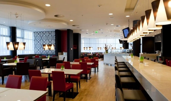 Фото №6 зала Кафе "illy"