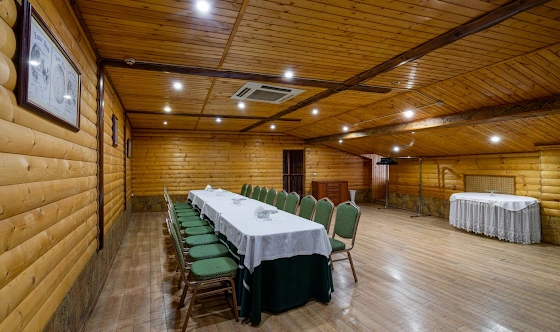 Фото №4 зала Деревянный зал