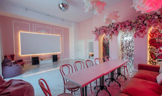 Фото №3 зала Зал "Барби"