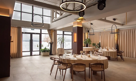 Фото №4 зала Ресторан