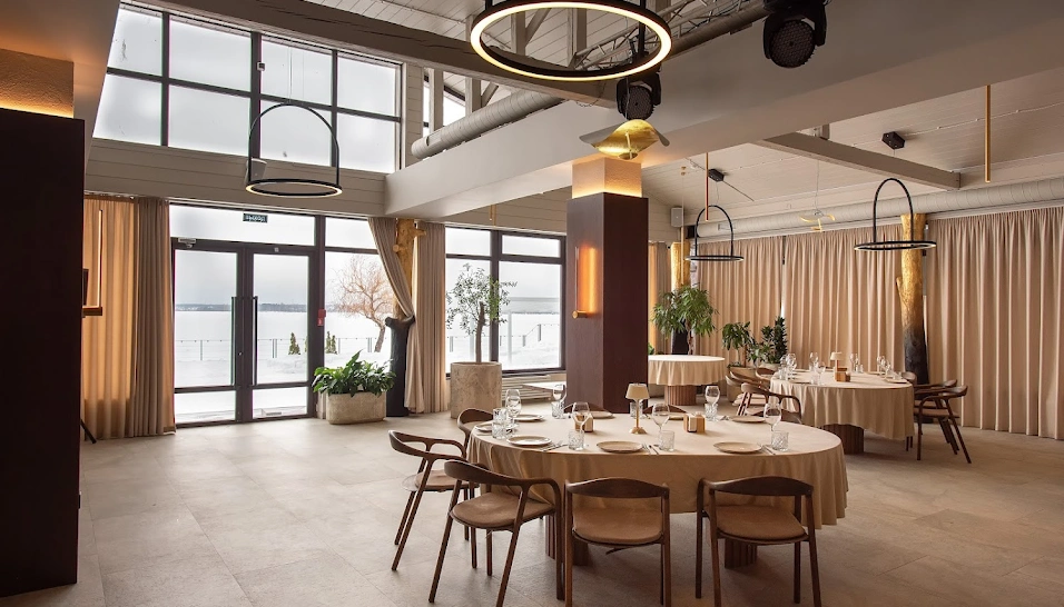 Фото №4 зала Ресторан